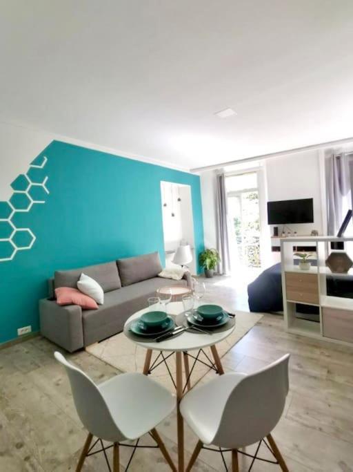 Esprit Cosy Au Centre Historique Apartamento Toulon